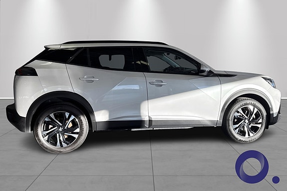 Peugeot e-2008 7 of 27