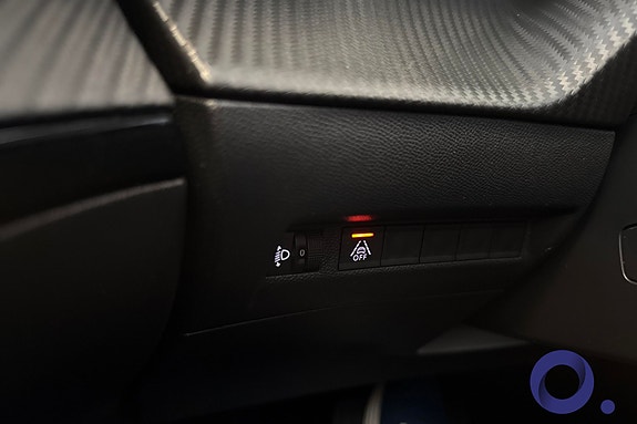 Peugeot e-2008 27 of 27