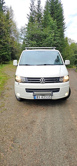 Volkswagen Transporter 2 of 17