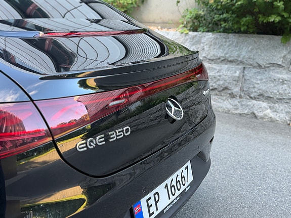 Mercedes-Benz EQE350 19 of 30