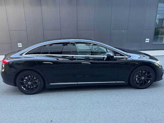 Mercedes-Benz EQE350 7 of 30