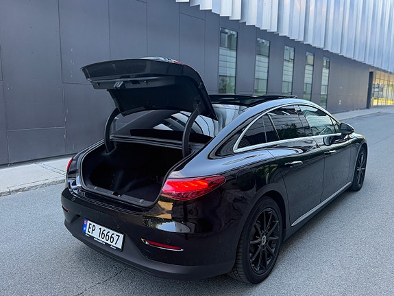 Mercedes-Benz EQE350 22 of 30