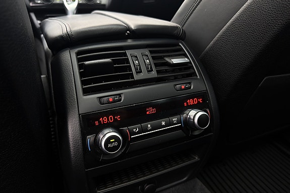 BMW M550d 13 of 23