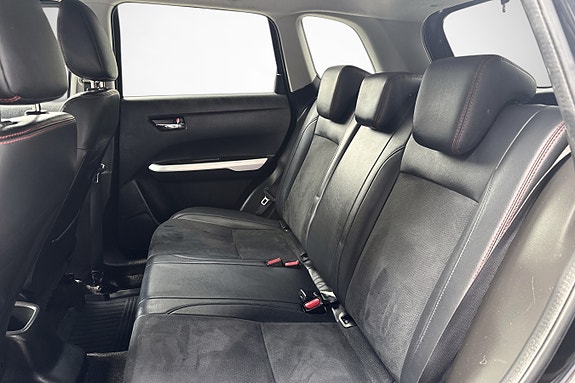 Suzuki Vitara 12 of 27