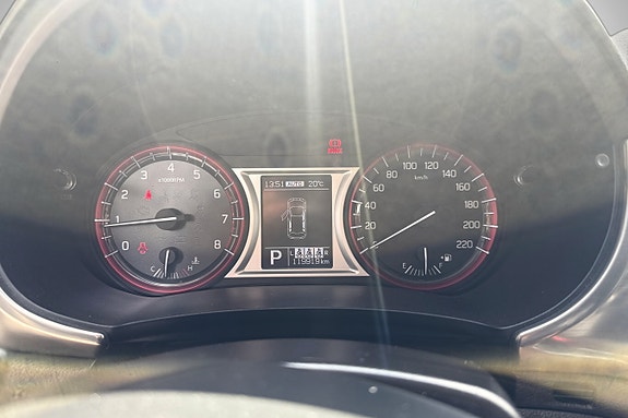 Suzuki Vitara 18 of 27