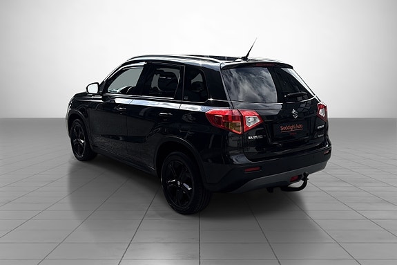 Suzuki Vitara 7 of 27