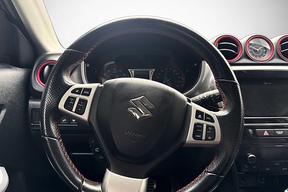 Suzuki Vitara 15 of 27