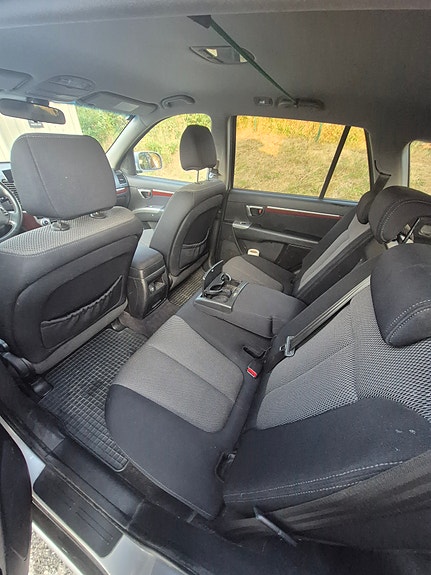 Hyundai Santa Fe 12 of 14