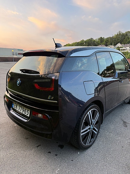 BMW i3 3 of 22