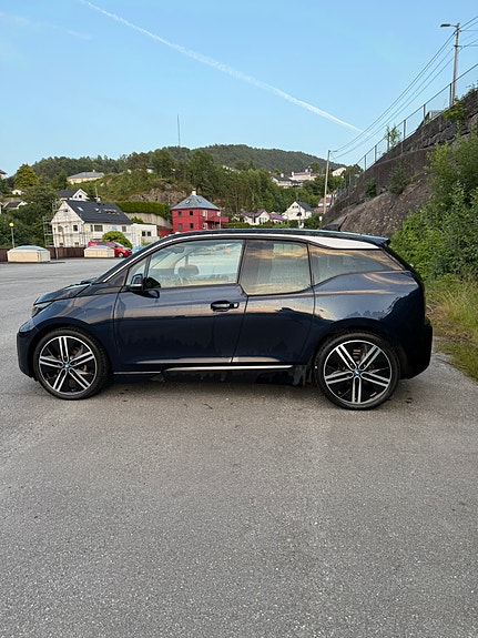 BMW i3 4 of 22