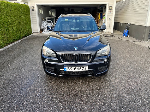 BMW X1 2 of 22
