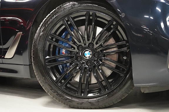 BMW M550d 4 of 30