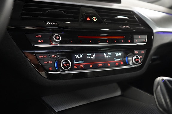 BMW M550d 28 of 30