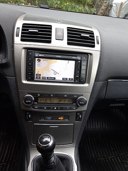 Toyota Avensis 6 of 11