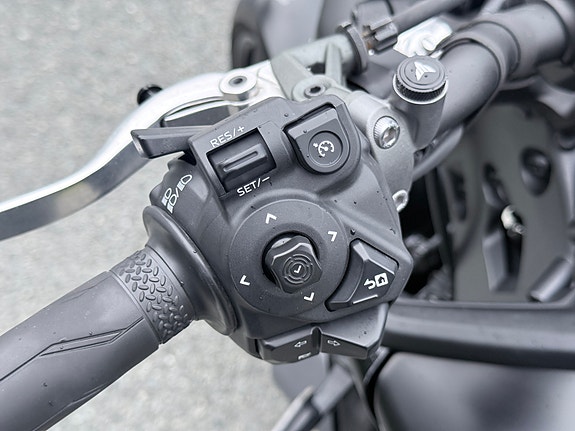Yamaha MT09 - mye ekstrautstyr - 10 828 km 9 of 22