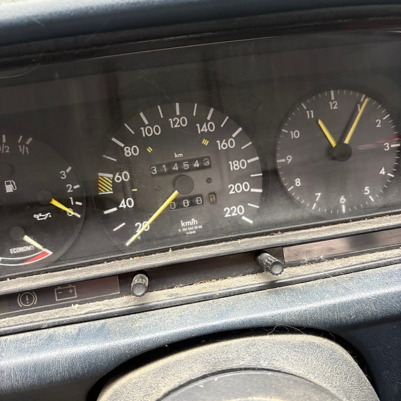 Mercedes-Benz 190 E 7 of 8