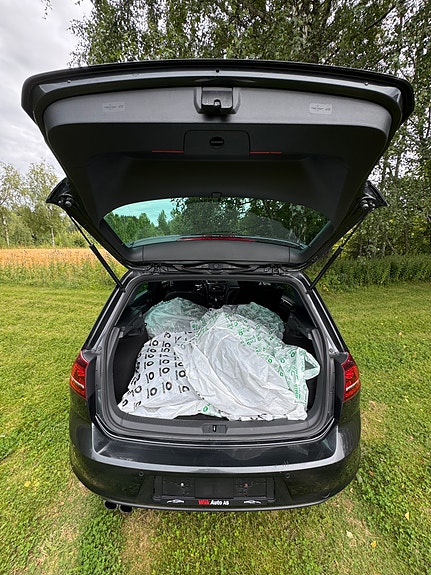Volkswagen Golf VII 17 of 22