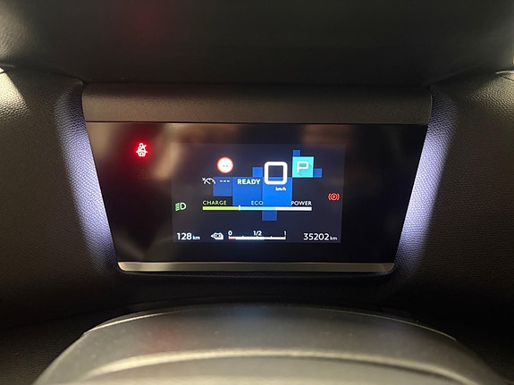 Citroen E-C4 16 of 26