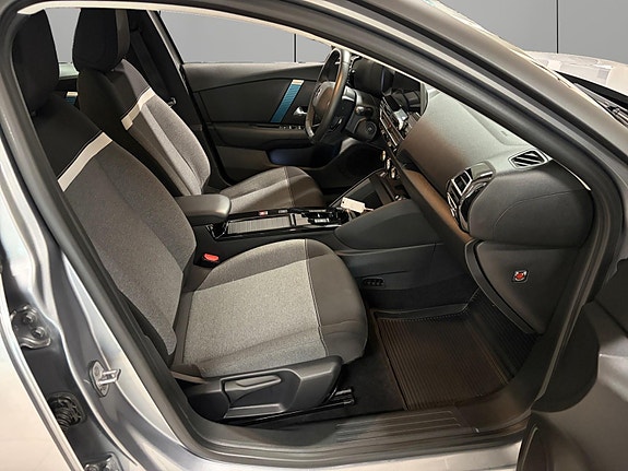 Citroen E-C4 25 of 26