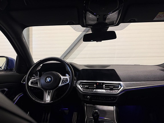 BMW 330e 22 of 30