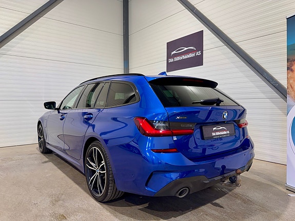 BMW 330e 12 of 30