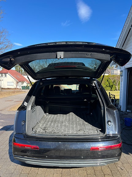 Audi Q7 14 of 21