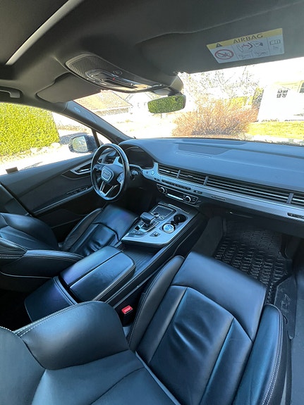 Audi Q7 11 of 21