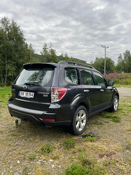 Subaru Forester 3 of 22