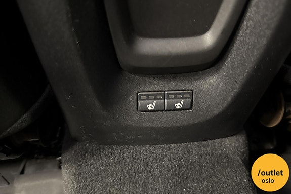 Volvo V40 Cross Country 25 of 26