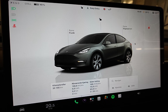 Tesla Model Y 2 of 18