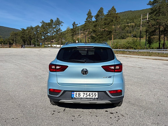 MG ZS EV 7 of 14