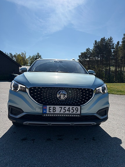 MG ZS EV 4 of 14