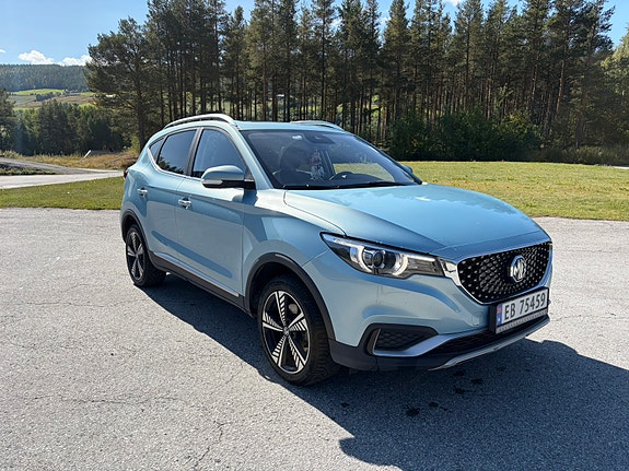 MG ZS EV 3 of 14