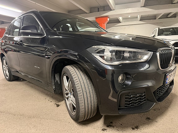 BMW X1 6 of 11