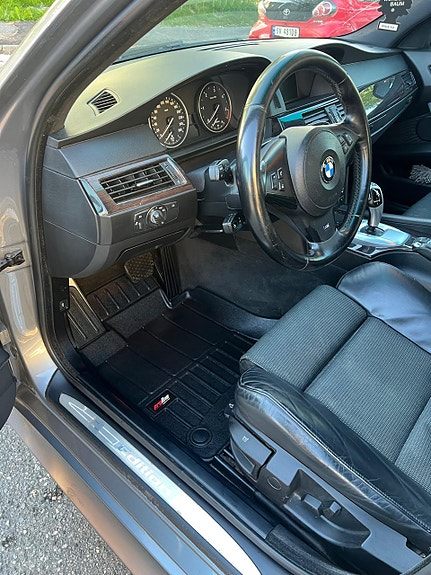 BMW 520d 9 of 15