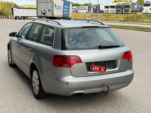 Audi A4 12 of 30