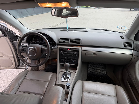 Audi A4 20 of 30