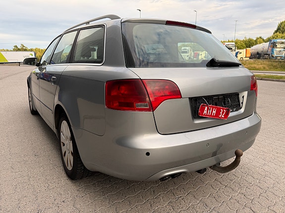 Audi A4 10 of 30