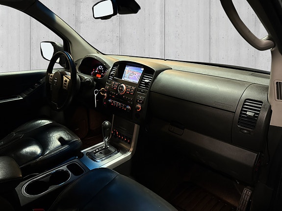 Nissan Navara 15 of 30