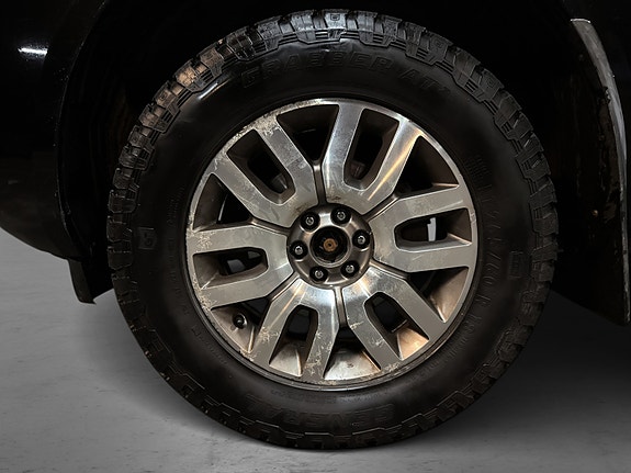 Nissan Navara 12 of 30
