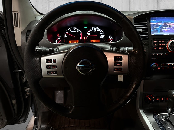 Nissan Navara 16 of 30