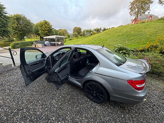 Mercedes-Benz C180 d 17 of 18