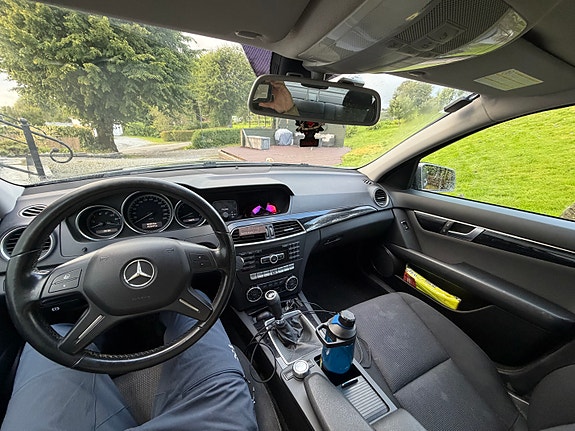 Mercedes-Benz C180 d 10 of 18