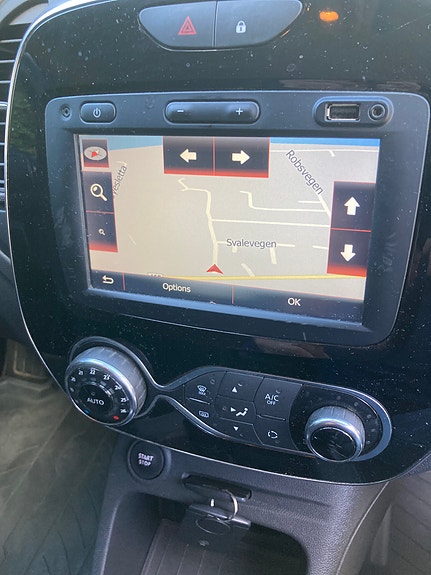 Renault Captur 17 of 23