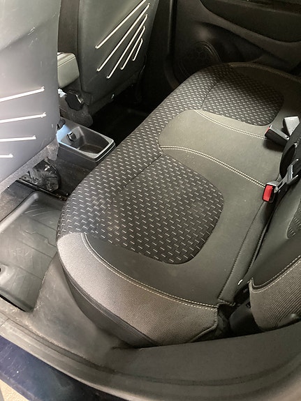 Renault Captur 12 of 23