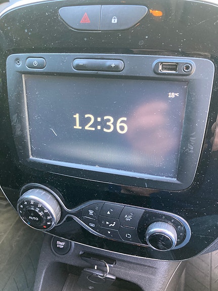 Renault Captur 13 of 23