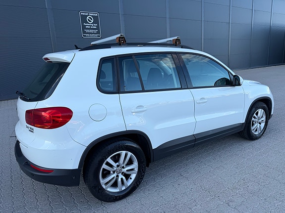 Volkswagen Tiguan 11 of 30