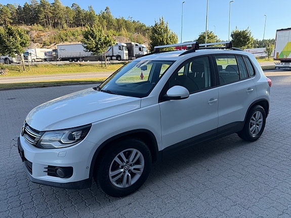 Volkswagen Tiguan 5 of 30
