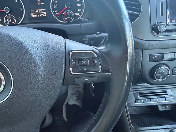 Volkswagen Tiguan 25 of 30