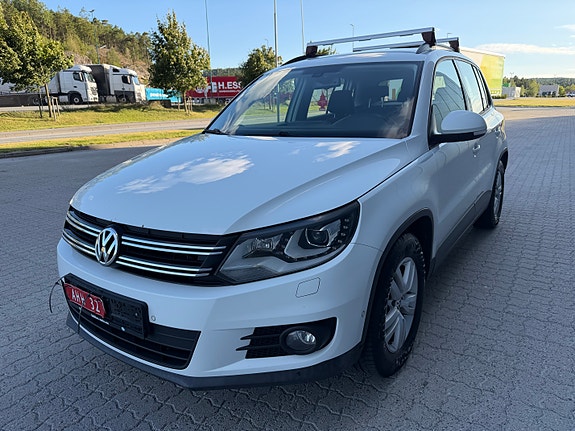 Volkswagen Tiguan 4 of 30